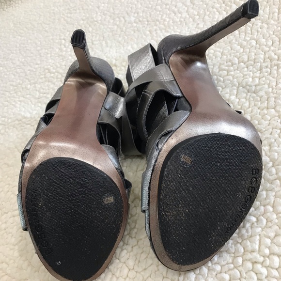 BCBG Gray Snakeskin Stretchy Strap Heels 
5” Heel
Size 7.5 
No Shoebox - Picture 5 of 13